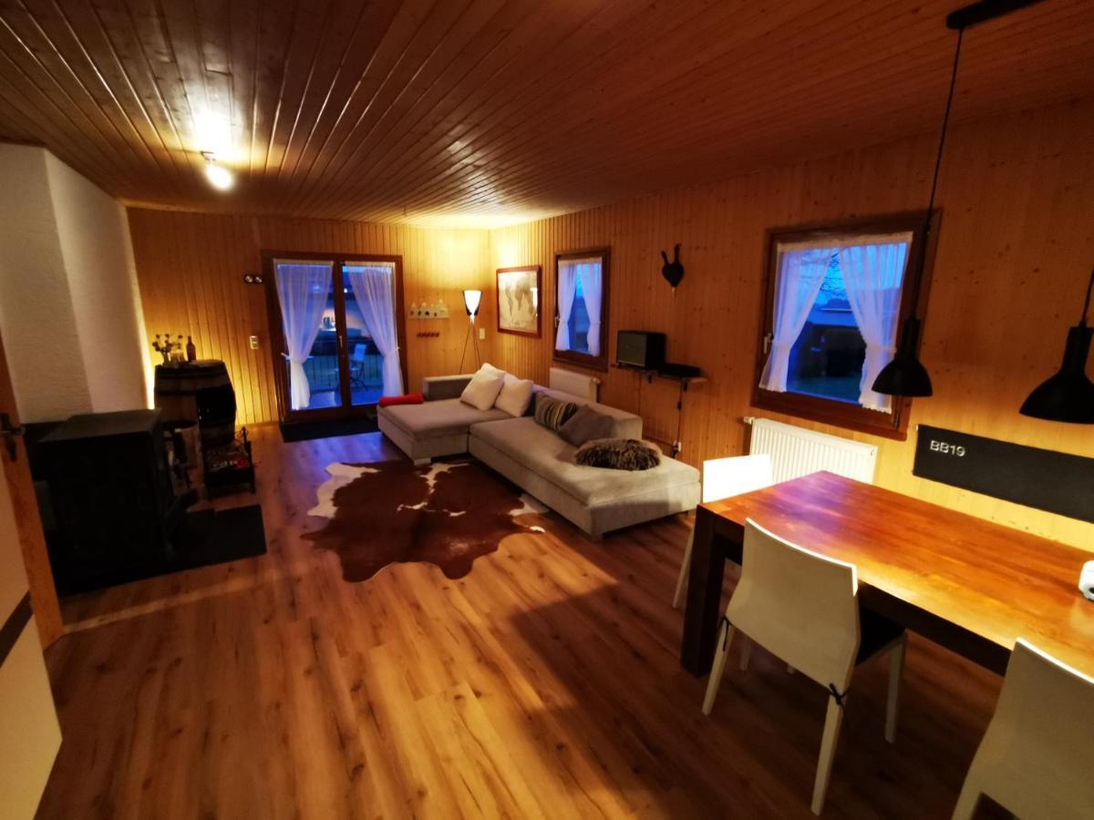 Bb19 Eifel-Ferienhaus Am Moseltal Mit Saunahaus Beuren  Экстерьер фото