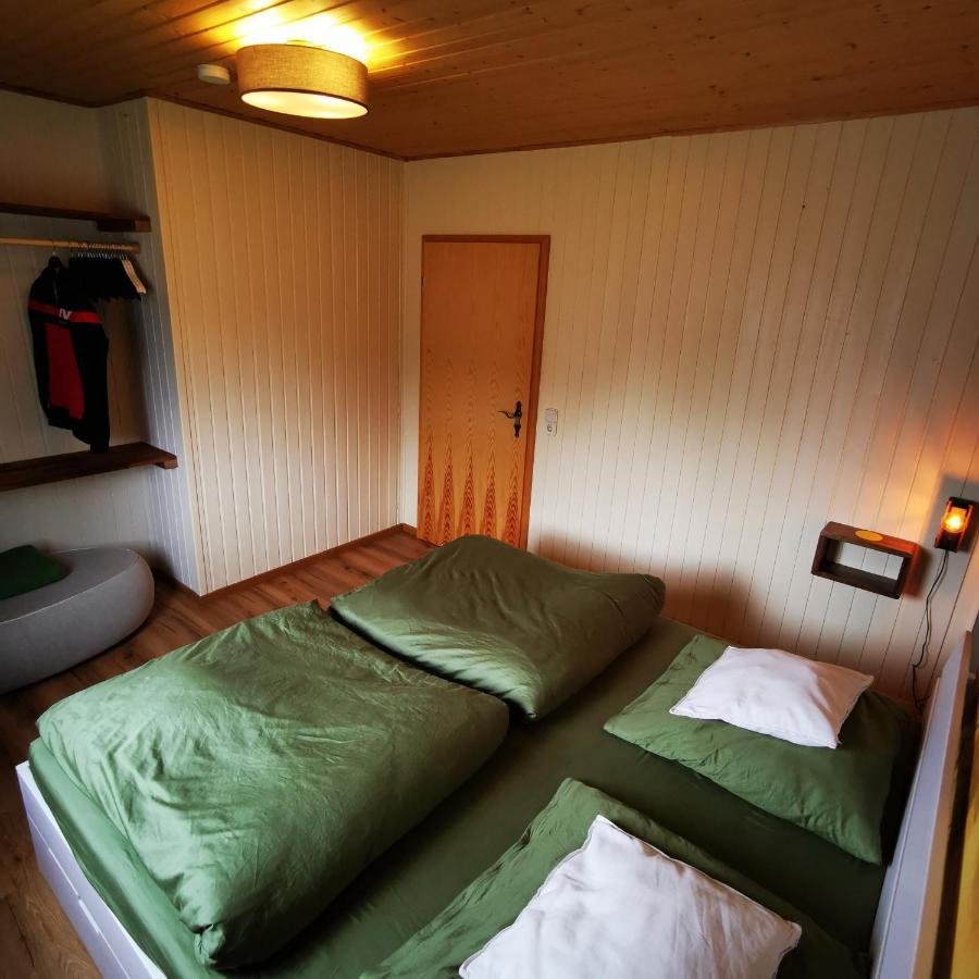 Bb19 Eifel-Ferienhaus Am Moseltal Mit Saunahaus Beuren  Экстерьер фото